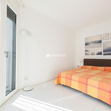 Residence Frontemar Immobiliare Pacella Лидо ди Йезоло Екстериор снимка
