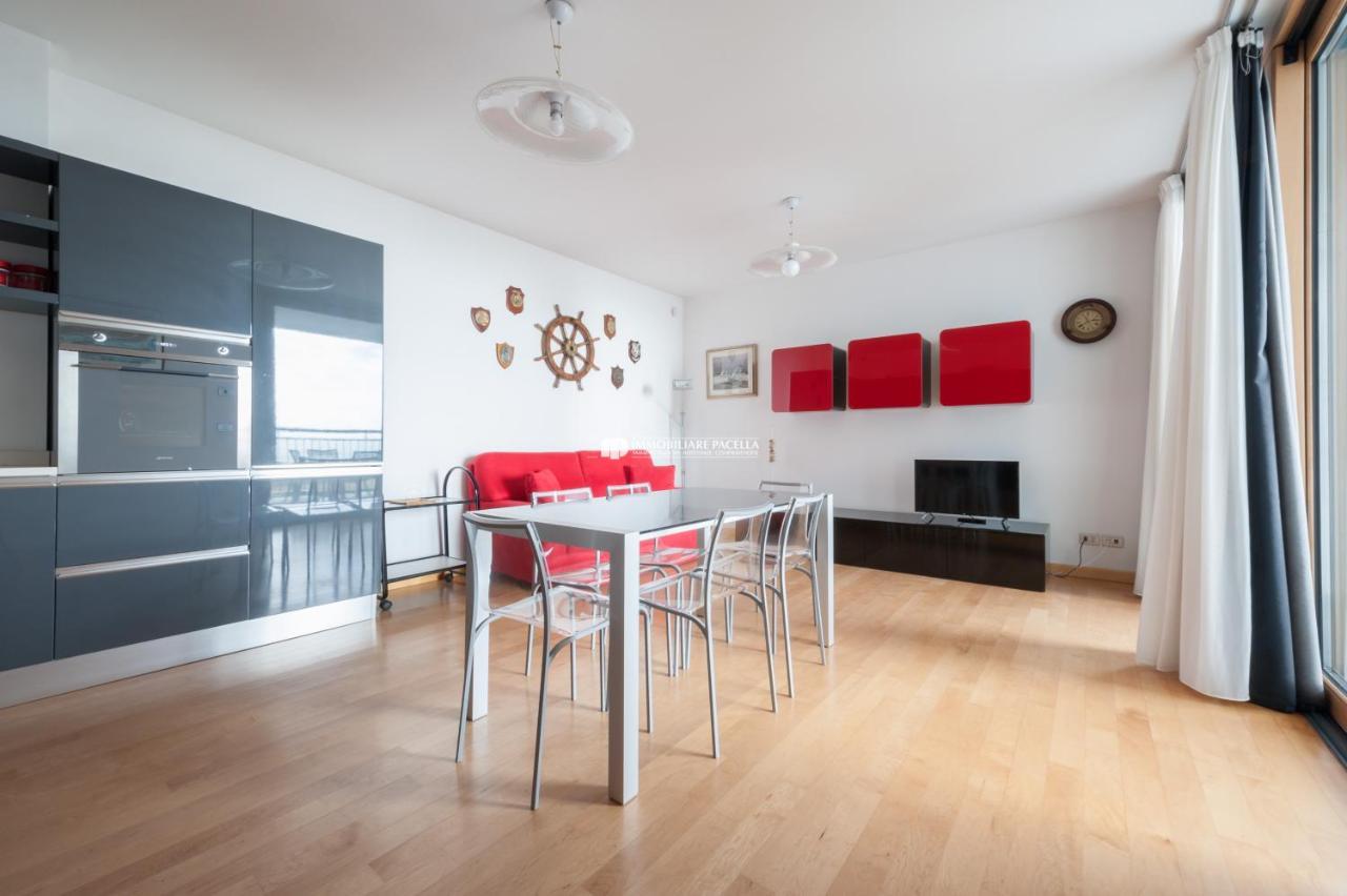 Residence Frontemar Immobiliare Pacella Лидо ди Йезоло Екстериор снимка