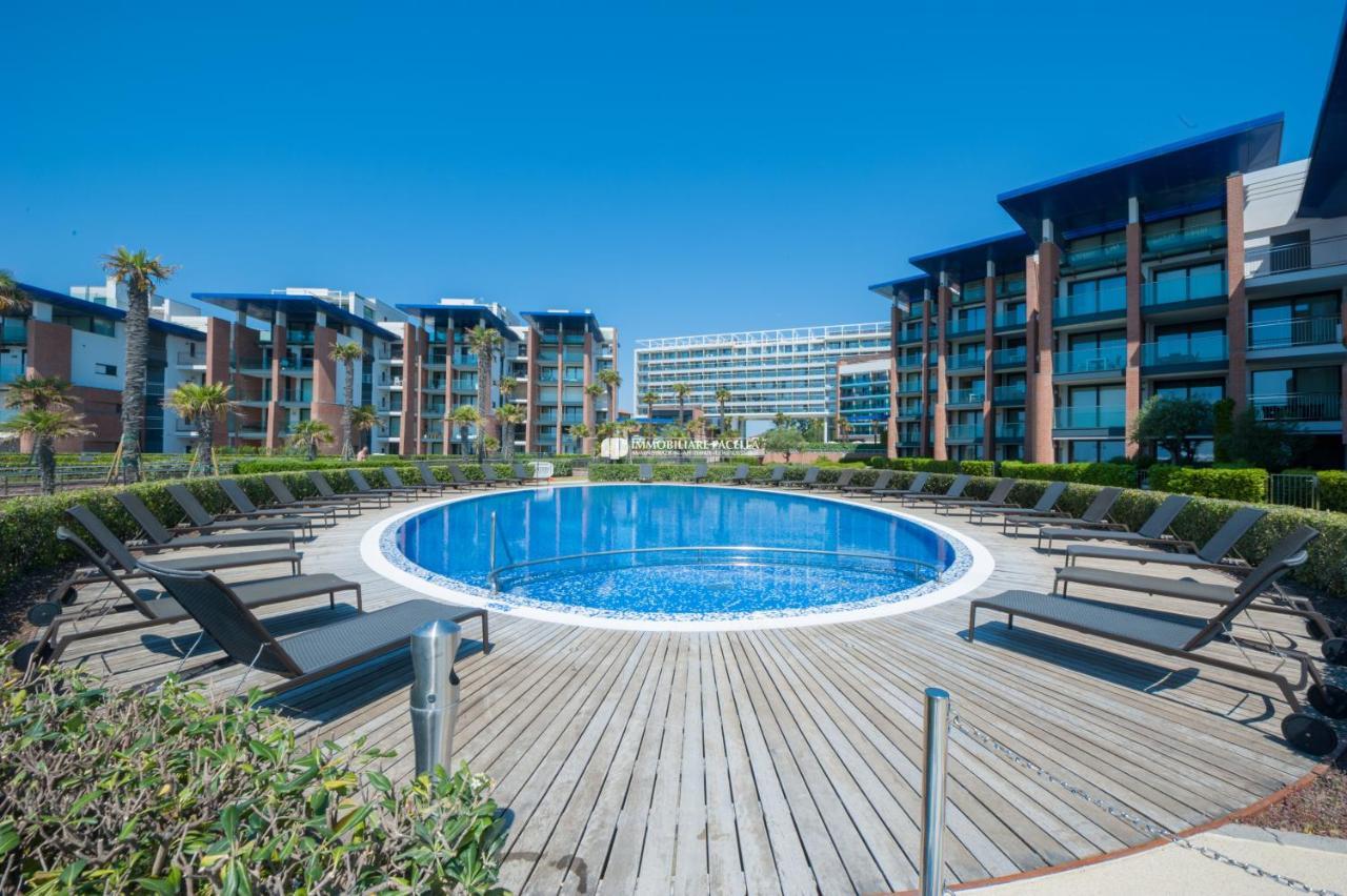 Residence Frontemar Immobiliare Pacella Лидо ди Йезоло Екстериор снимка